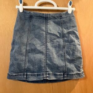 Denim skirt